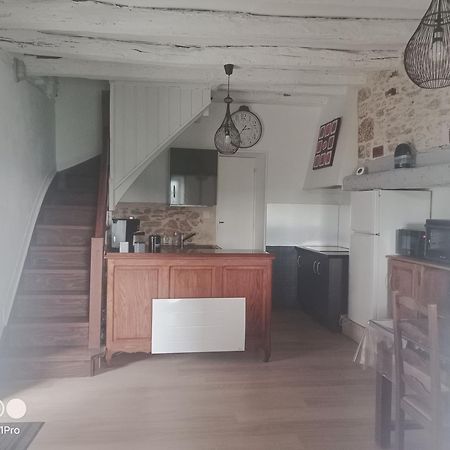 Maison Les Glycines Ла-Рок-Гажак Экстерьер фото